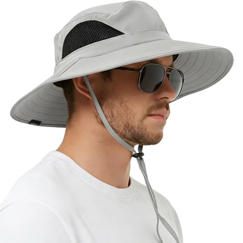 Sun protection (hat, sunscreen)