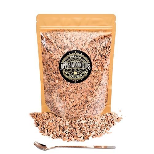 Applewood or cherry smoking chips