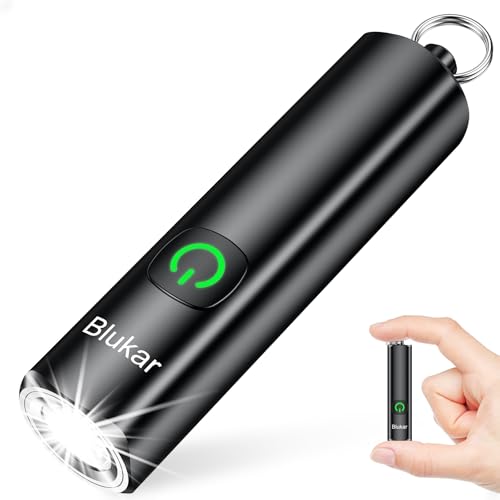 Small keychain flashlight